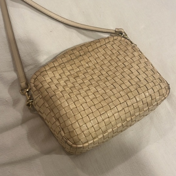 Clare V Cream Woven Crossbody Bag - Picture 6 of 8
